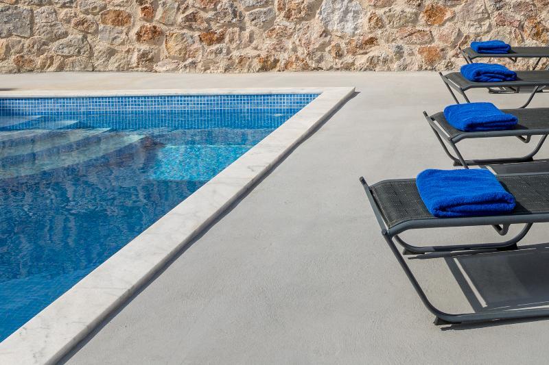 Desiterra Resort Suites & Villas Καρτεράδος Εξωτερικό φωτογραφία