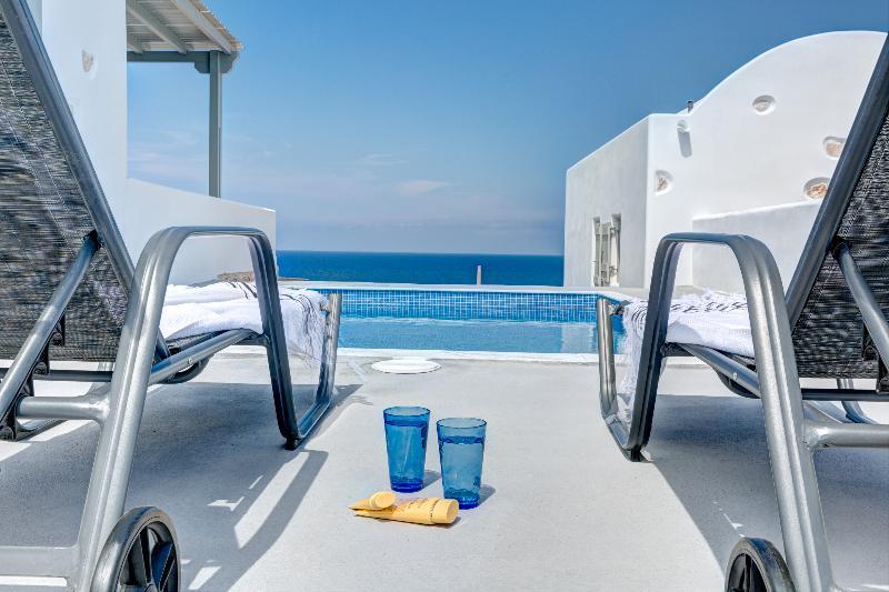 Desiterra Resort Suites & Villas Καρτεράδος Εξωτερικό φωτογραφία