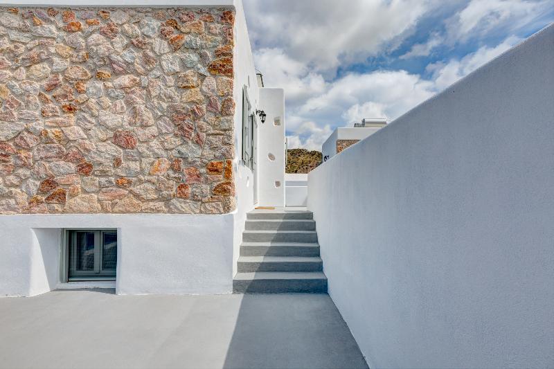 Desiterra Resort Suites & Villas Καρτεράδος Εξωτερικό φωτογραφία