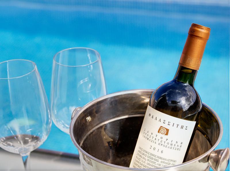 Desiterra Resort Suites & Villas Καρτεράδος Εξωτερικό φωτογραφία